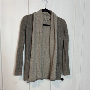 Aritzia Babaton Grey and Cream Cardigan Sweater - XS-Small - Cashmere blend